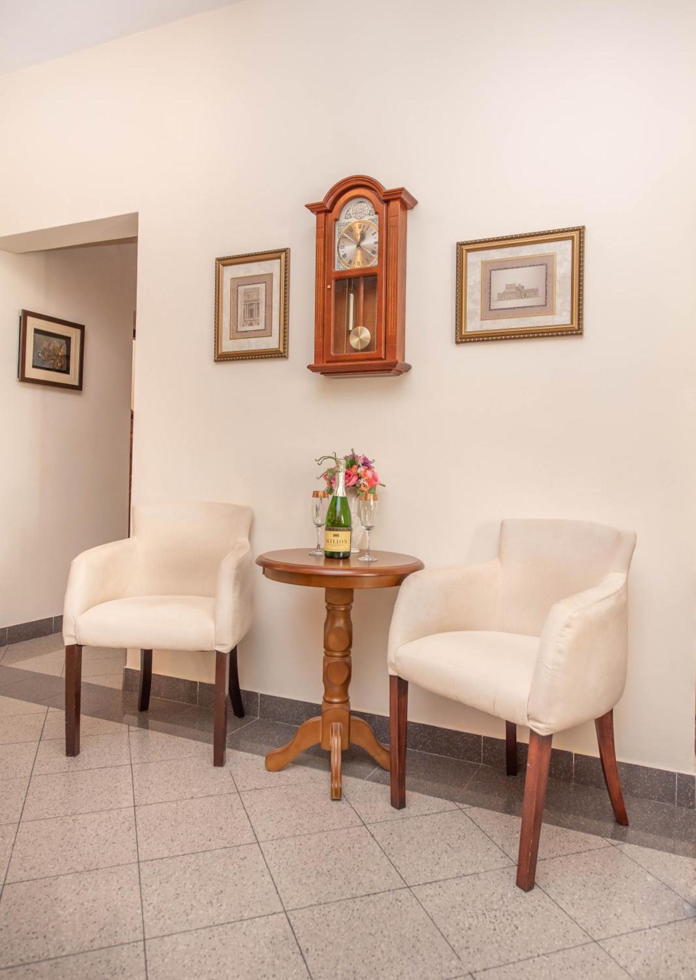 S&P City Center Apartments Cattaro Esterno foto
