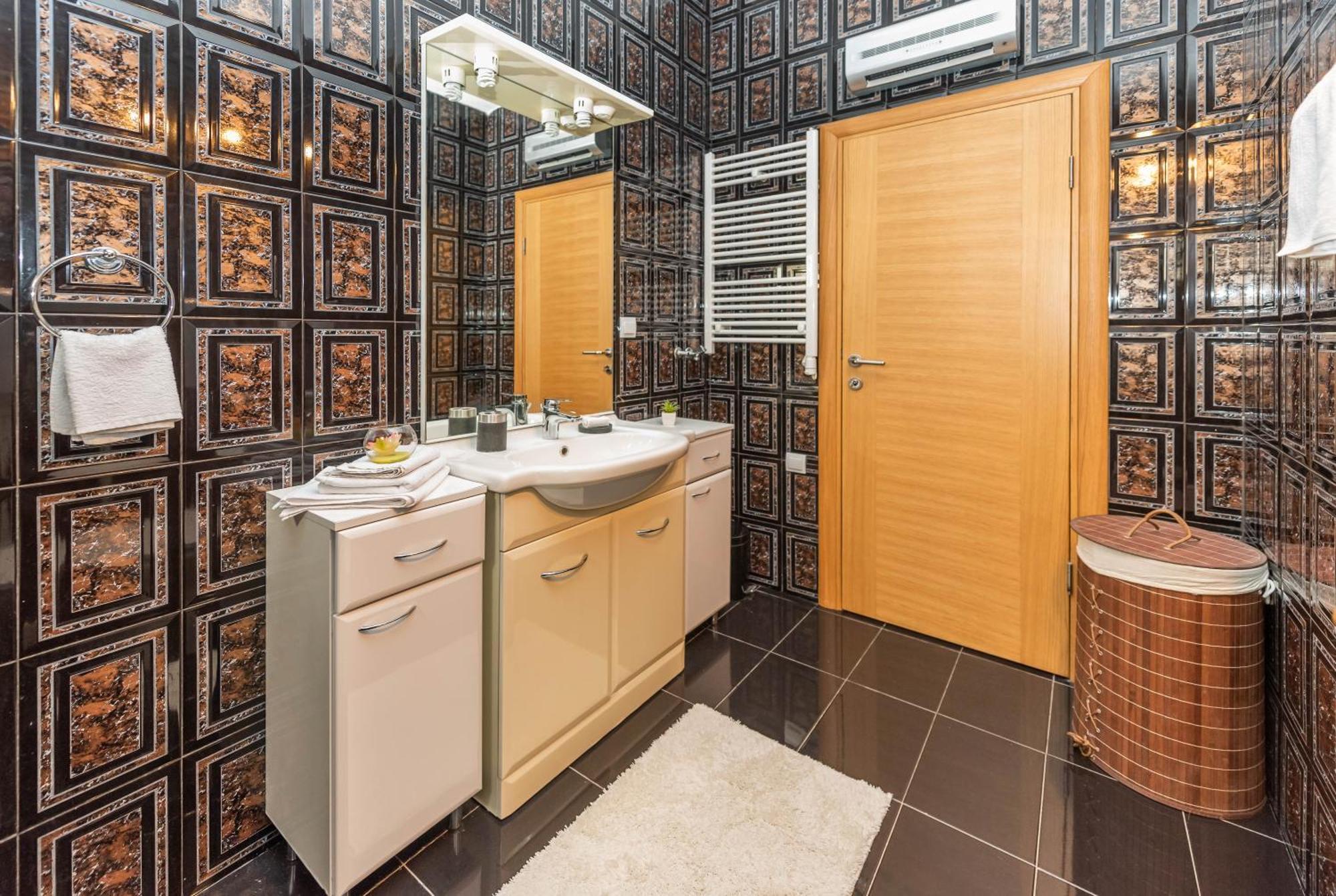 S&P City Center Apartments Cattaro Esterno foto