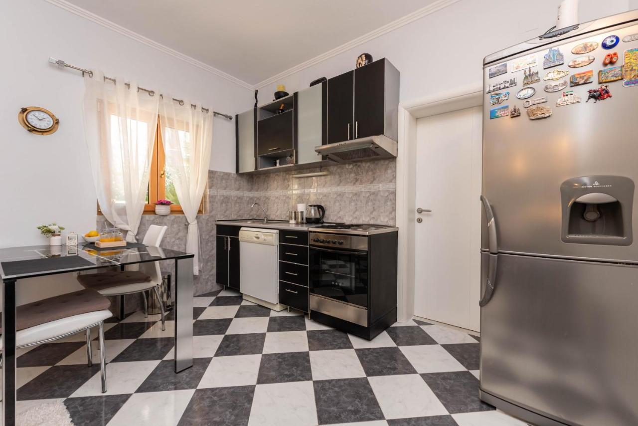S&P City Center Apartments Cattaro Esterno foto